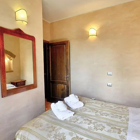 Villa Via Lippia Sleeps 4 With Pool *